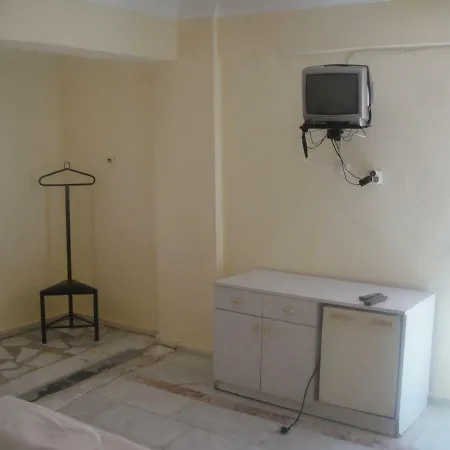 Zeybek Hotel *