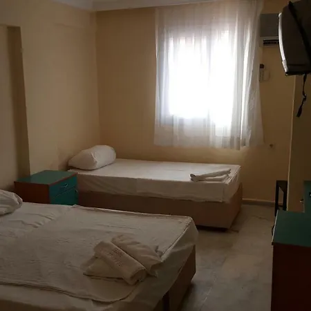 Hotel Zeybek Urkmez