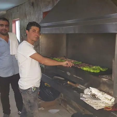 Zeybek * Urkmez