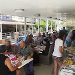 Hotel Zeybek Ürkmez