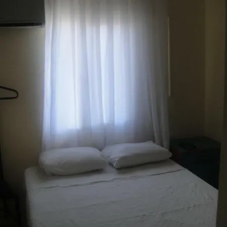 Zeybek Hotel *