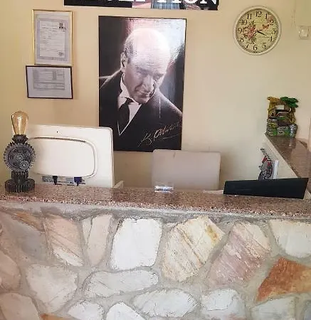 Zeybek Hotel *